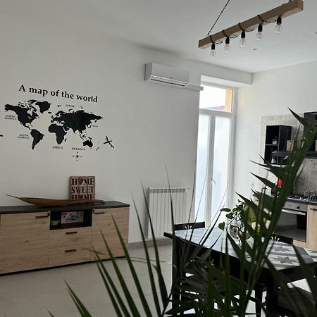 Home Sweet Home Torre Annunziata Extérieur photo